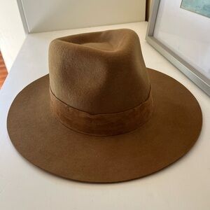 NWT Wyeth Tan Fedora Hat 100% wool